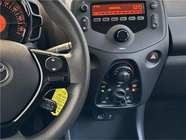 Toyota Aygo 53 kW image number 19