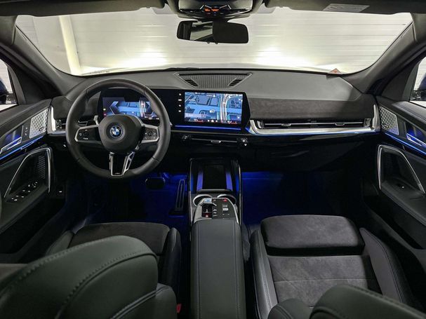 BMW iX2 xDrive30 M Sport Pro 230 kW image number 12