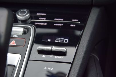 Car image 41