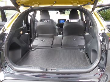 Car image 11