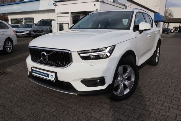 Volvo XC40 D3 Geartronic Momentum 110 kW image number 1