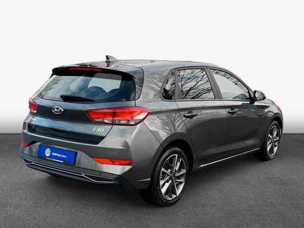 Hyundai i30 1.0 T-GDI Hybrid 88 kW image number 3