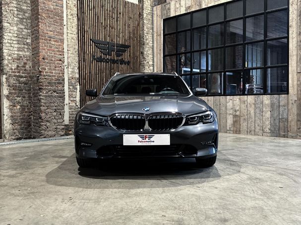 BMW 330e Sport Line 215 kW image number 6