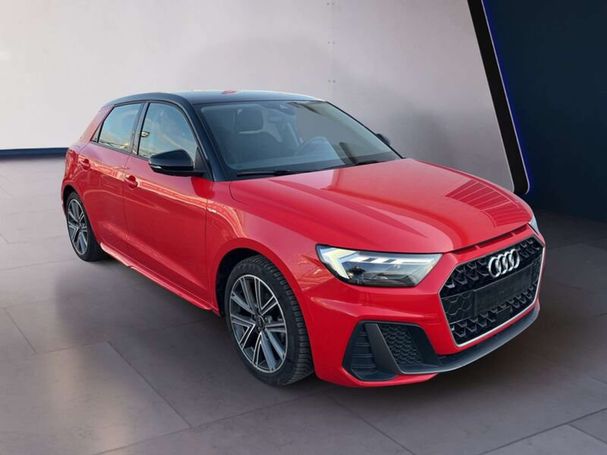 Audi A1 25 TFSI S-line Sportback 70 kW image number 2