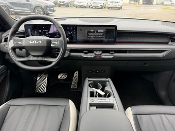 Car image 29