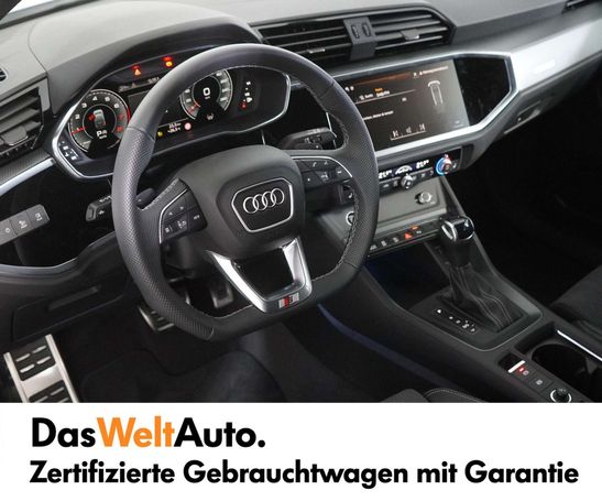 Audi Q3 35 TFSI S-line 110 kW image number 9