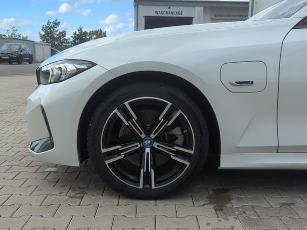 BMW 320 e Touring 150 kW image number 22