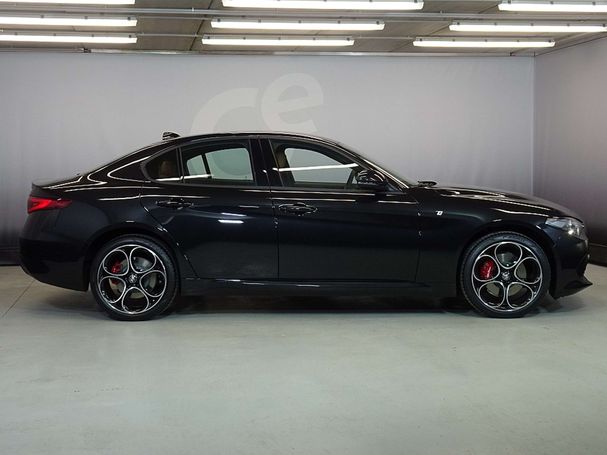 Alfa Romeo Giulia 2.0 Q4 206 kW image number 3