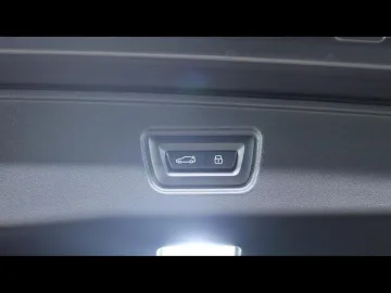 Car image 41