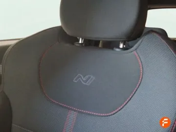Car image 22