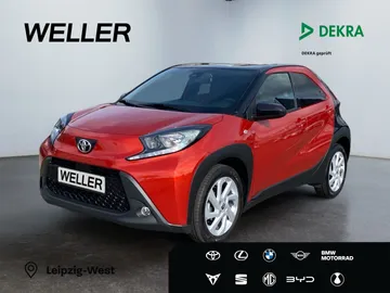 Car image 1