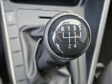 Car image 31