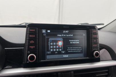 Car image 21