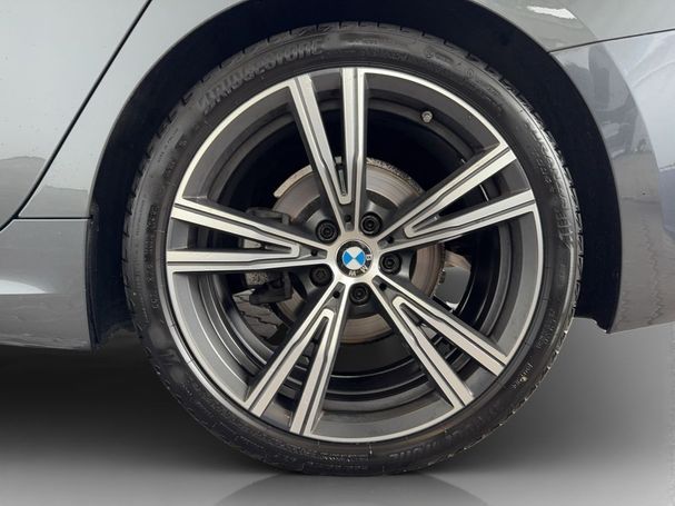 BMW 320d M Sport 140 kW image number 10