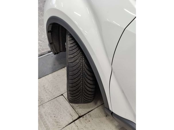 Toyota C-HR 103 kW image number 36