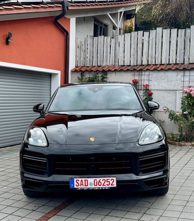 Porsche Cayenne Turbo Coupé 404 kW image number 5