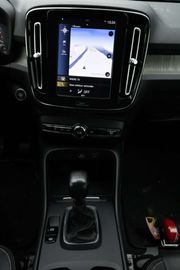 Car image 30