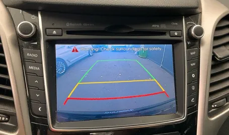 Car image 3