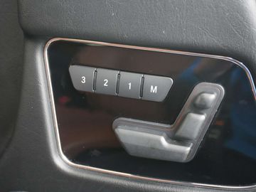 Car image 41