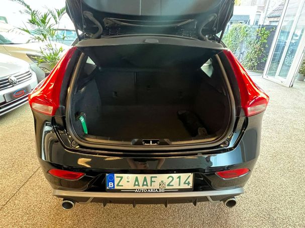 Volvo V40 T2 90 kW image number 6