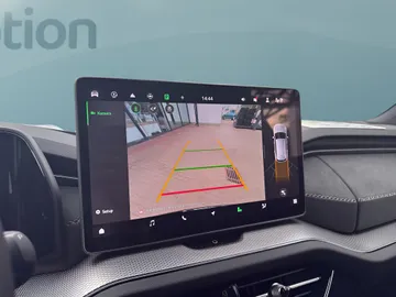 Car image 27
