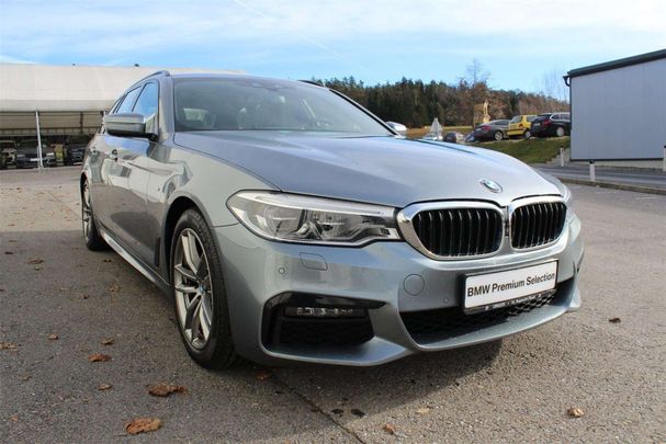 BMW 520d Touring xDrive 140 kW image number 2