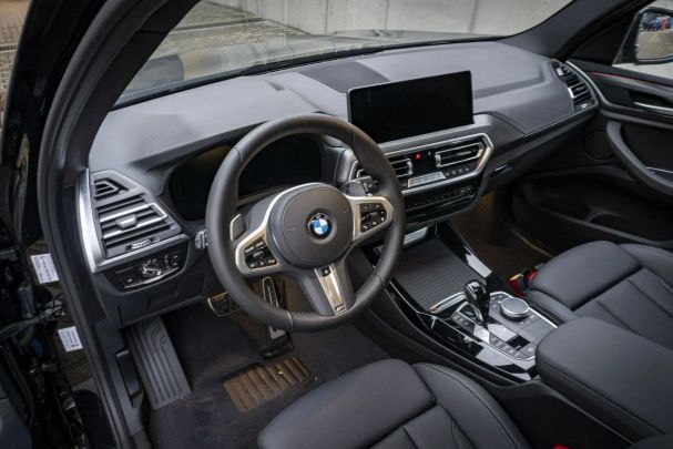 BMW X3 xDrive 140 kW image number 10