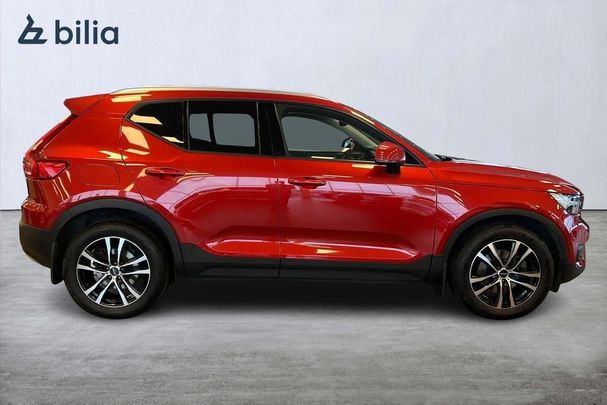 Volvo XC40 T5 AWD Momentum 185 kW image number 18