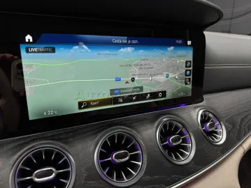 Car image 42