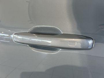 Car image 38