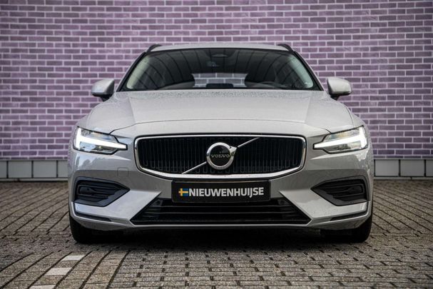 Volvo V60 B3 Essential 120 kW image number 8