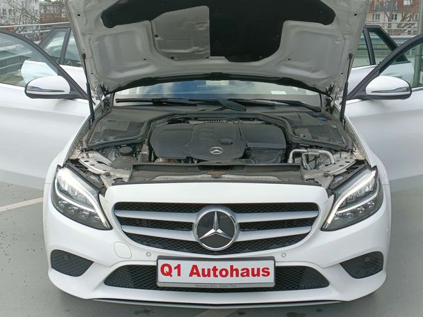 Mercedes-Benz C 180 d T 90 kW image number 13