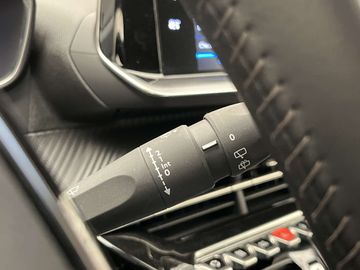 Car image 36