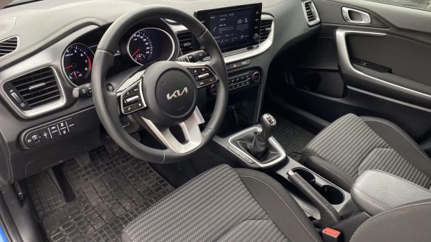 Kia XCeed 1.5 T-GDI 118 kW image number 9