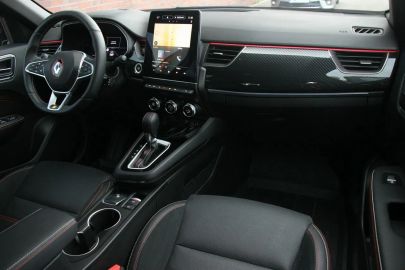 Car image 30