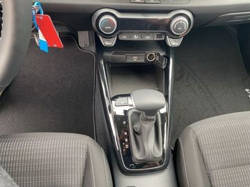 Car image 14