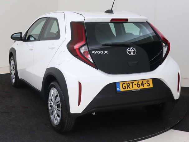 Toyota Aygo X 1.0 VVT-i 53 kW image number 15