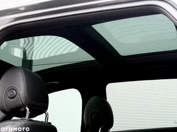 Car image 35