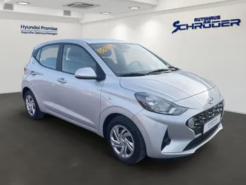 Car image 2