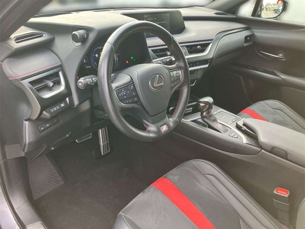 Lexus UX 250h 135 kW image number 14