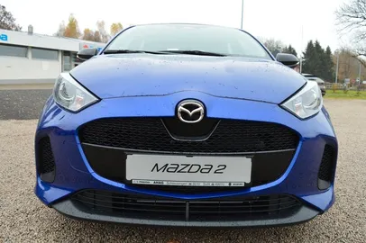 Car image 3