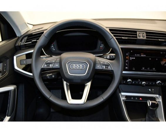 Audi Q3 35 TFSI S tronic Advanced 110 kW image number 5