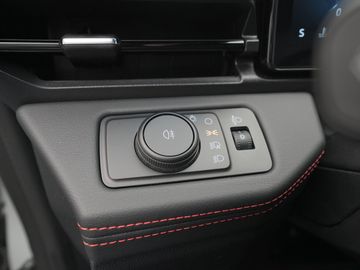 Car image 38