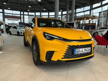 Car image 2