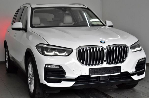 BMW X5 45e xDrive 290 kW image number 9