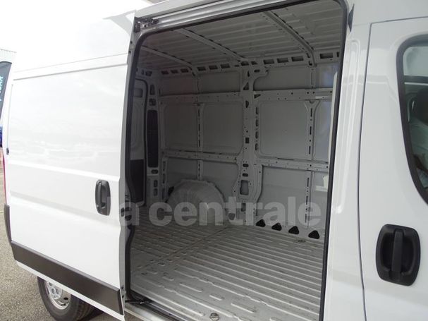 Peugeot Boxer HDi S&S Premium 88 kW image number 12