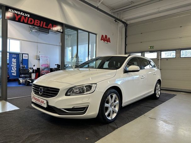 Volvo V60 D3 Momentum 110 kW image number 1