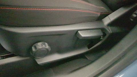 Car image 31