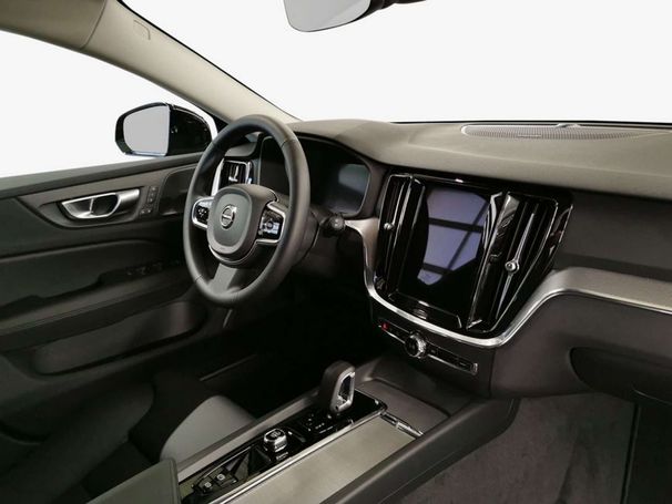 Volvo V60 B4 Plus 145 kW image number 10