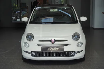 Car image 3